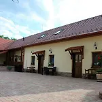 Appartement Tri Ruze