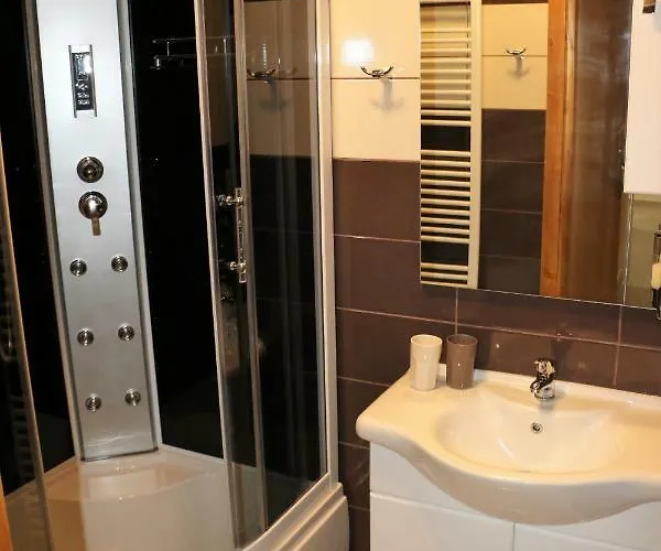 Appartement Tri Ruze